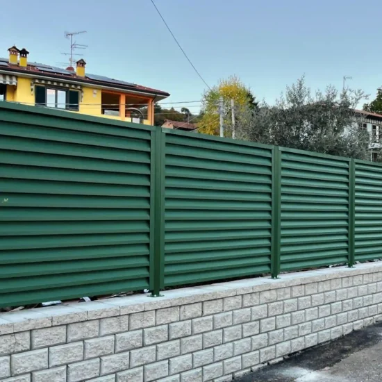 Lamella Design — завършен обект RAL 6005 MOSS GREEN 1