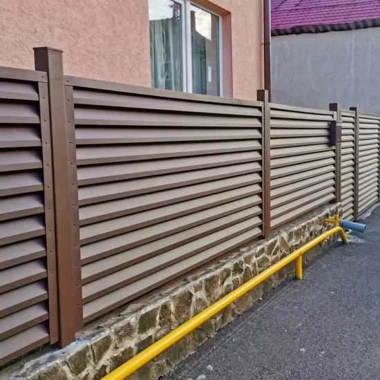 Lamella Design — завършен обект RAL 8017 CHOCOLATE 1
